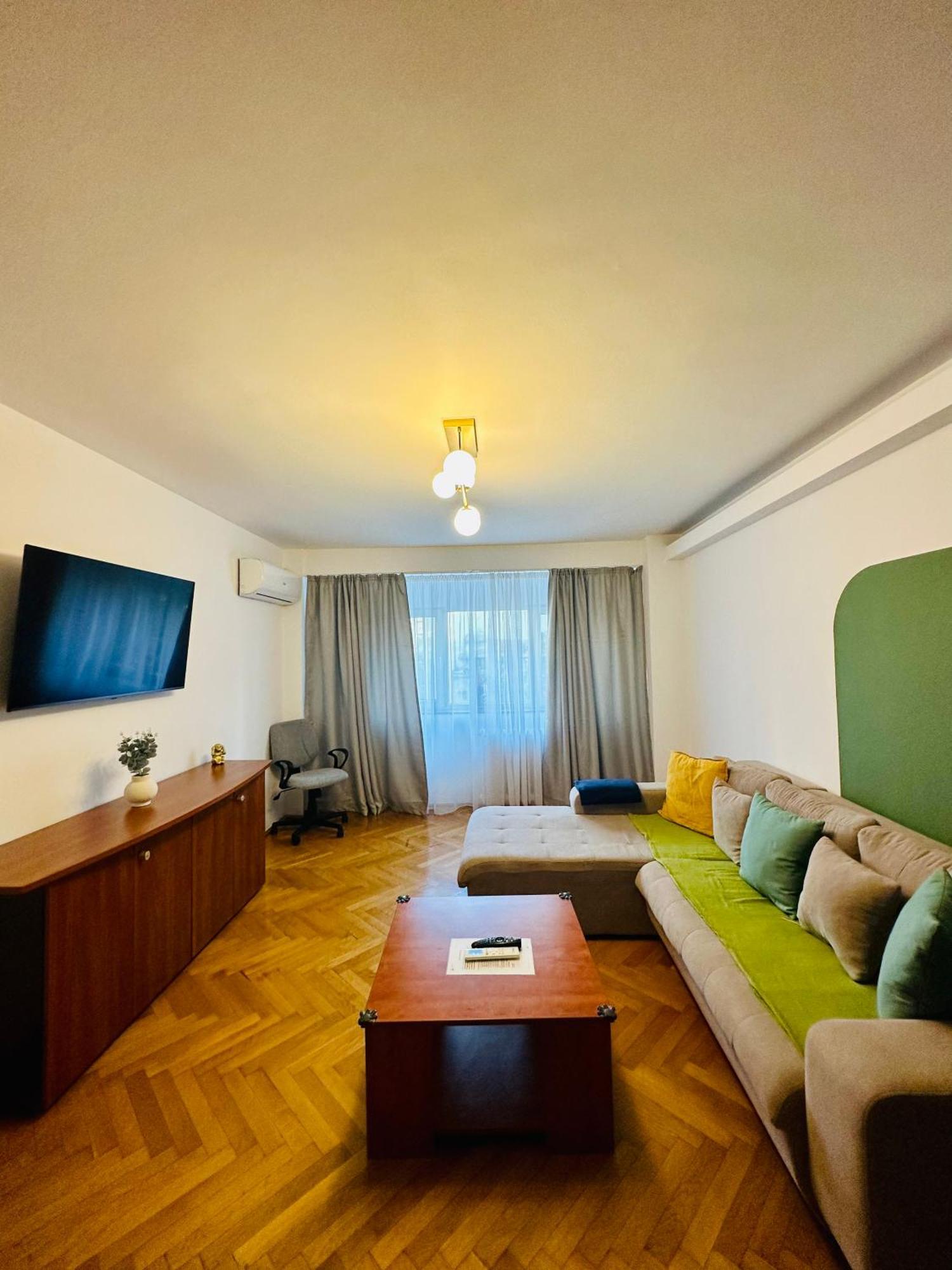 Tranquil Unirii Residence - Elegant & Spacious Living With Parking Steps From Parliament Bukarest Exterior foto